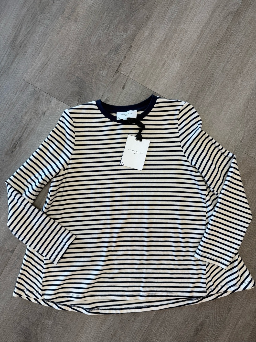 Pomander Place Navy & Cream Striped Flowy Long Sleeve Top – Size Small NWT